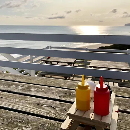 The Lighthouse - Part Of The The Bay Village With Pool, Gym And Direct Access, Pub, Restaurant, Tennis And Meadows Walks Filey